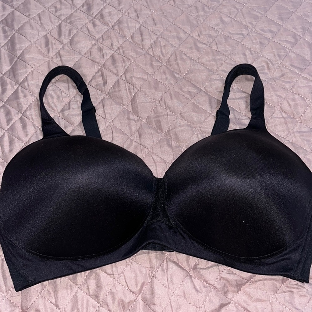 Women’s wireless bra